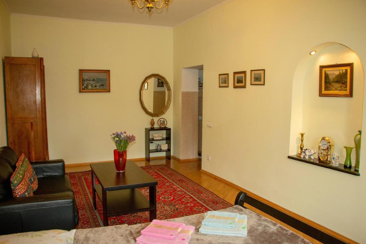 Ferienwohnung The Heart Of Lemberg Exterior foto